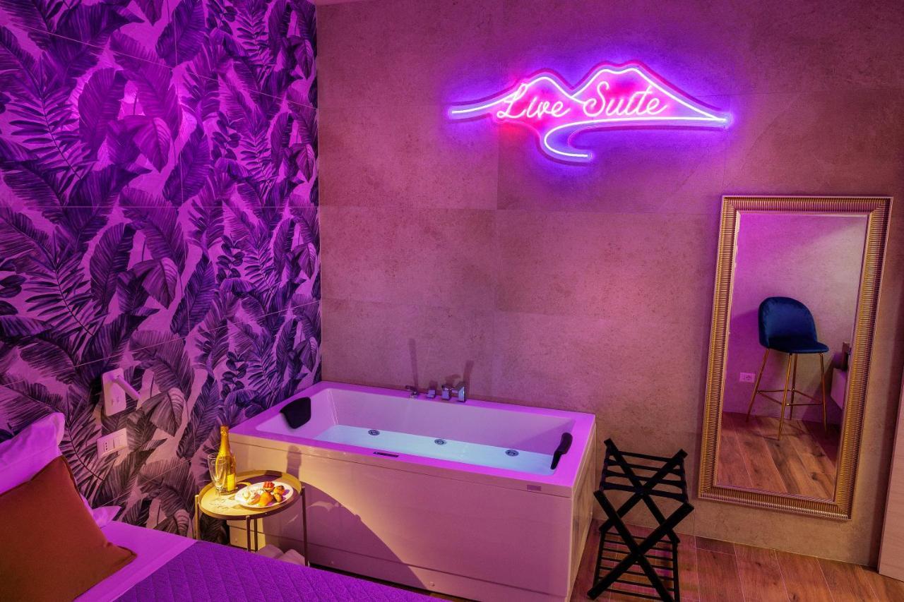 Live Suite Napoli Exteriér fotografie