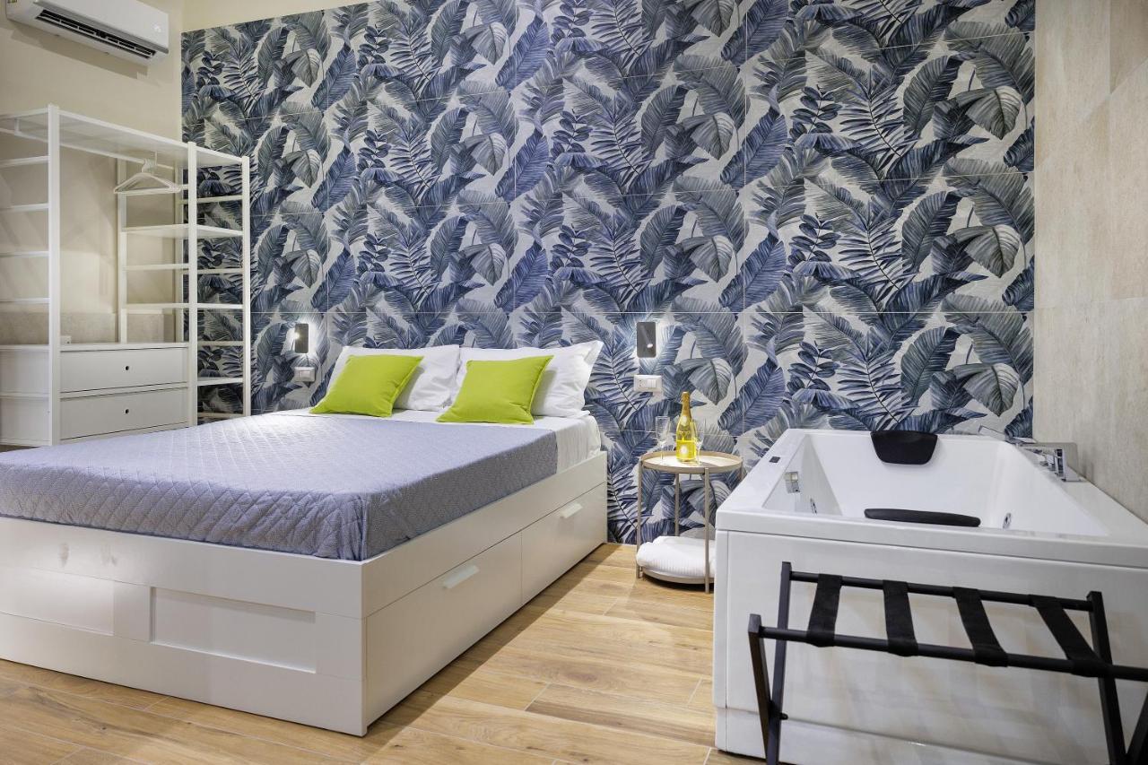 Live Suite Napoli Exteriér fotografie