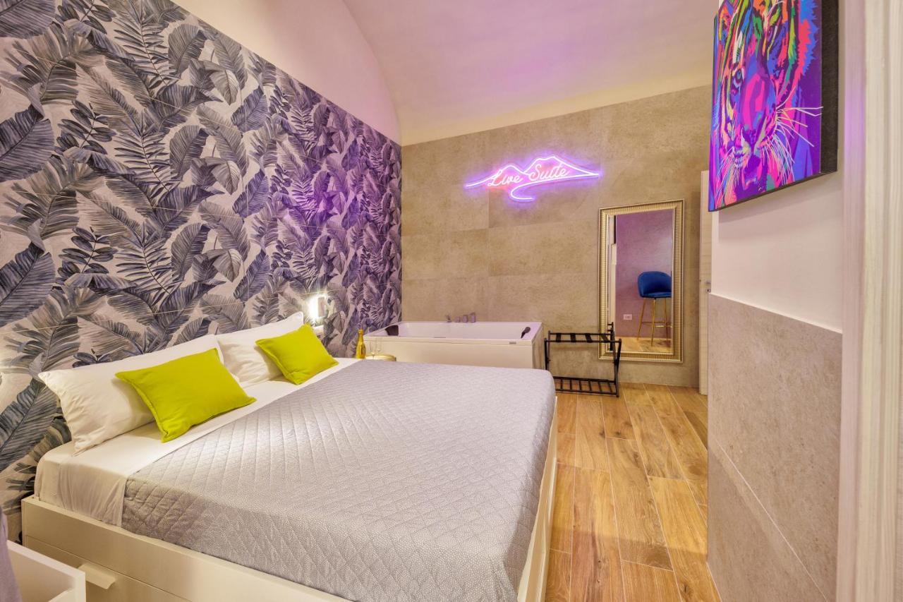 Live Suite Napoli Exteriér fotografie