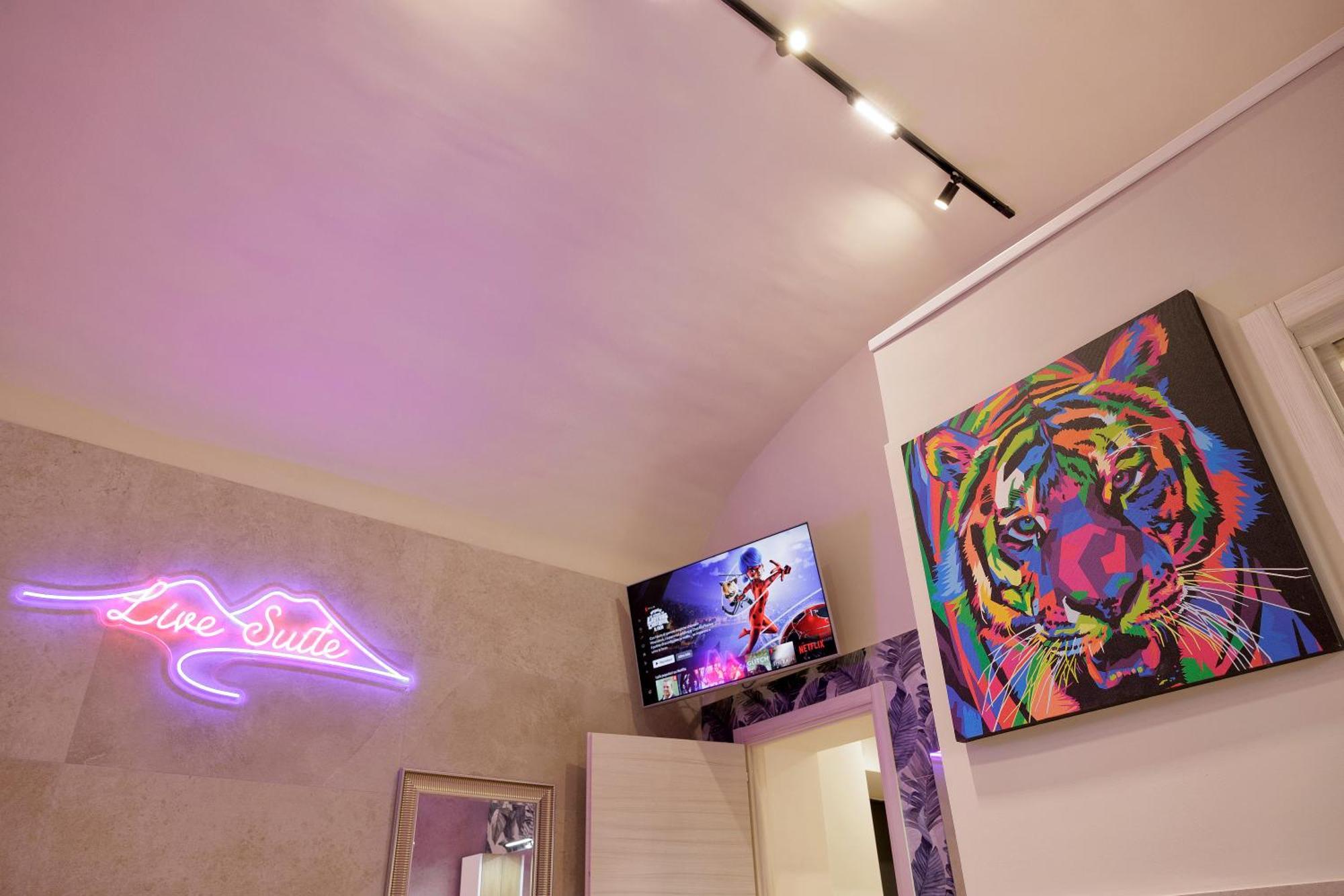Live Suite Napoli Exteriér fotografie
